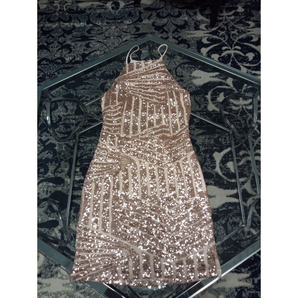 Charlotte Russe Junior's Tan Rose Gold Mini Dress Size Small (Homecoming) - Picture 2 of 10